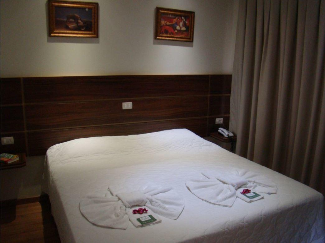 Pissoloto Hotel Sertanopolis Bagian luar foto